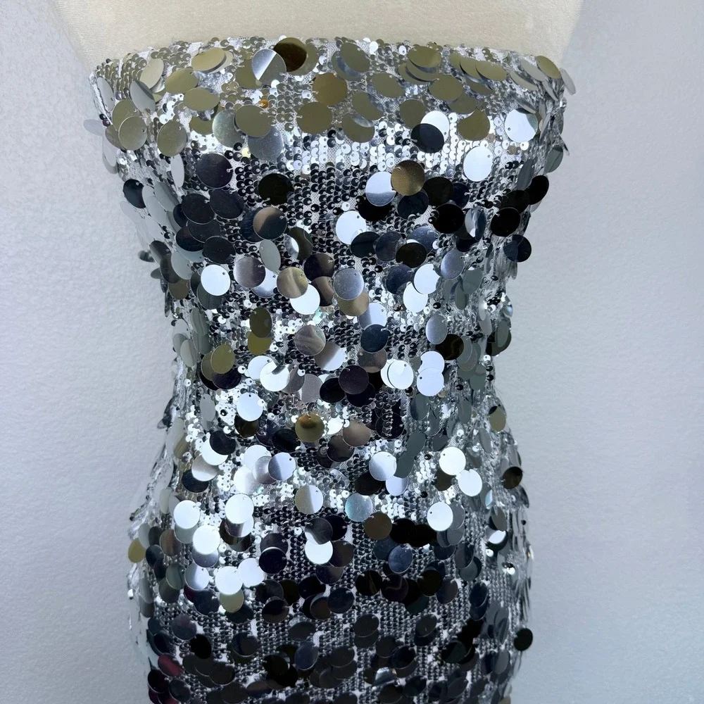 NWT White Fox Silver Sequin Paillette Strapless Glam Mini Dress Women's Size XS - Picture 3 of 8
